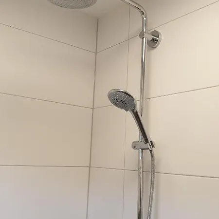 Casa Elea, Mit Terrasse Und Garten Am Tor Zum Bodensee Appartement *